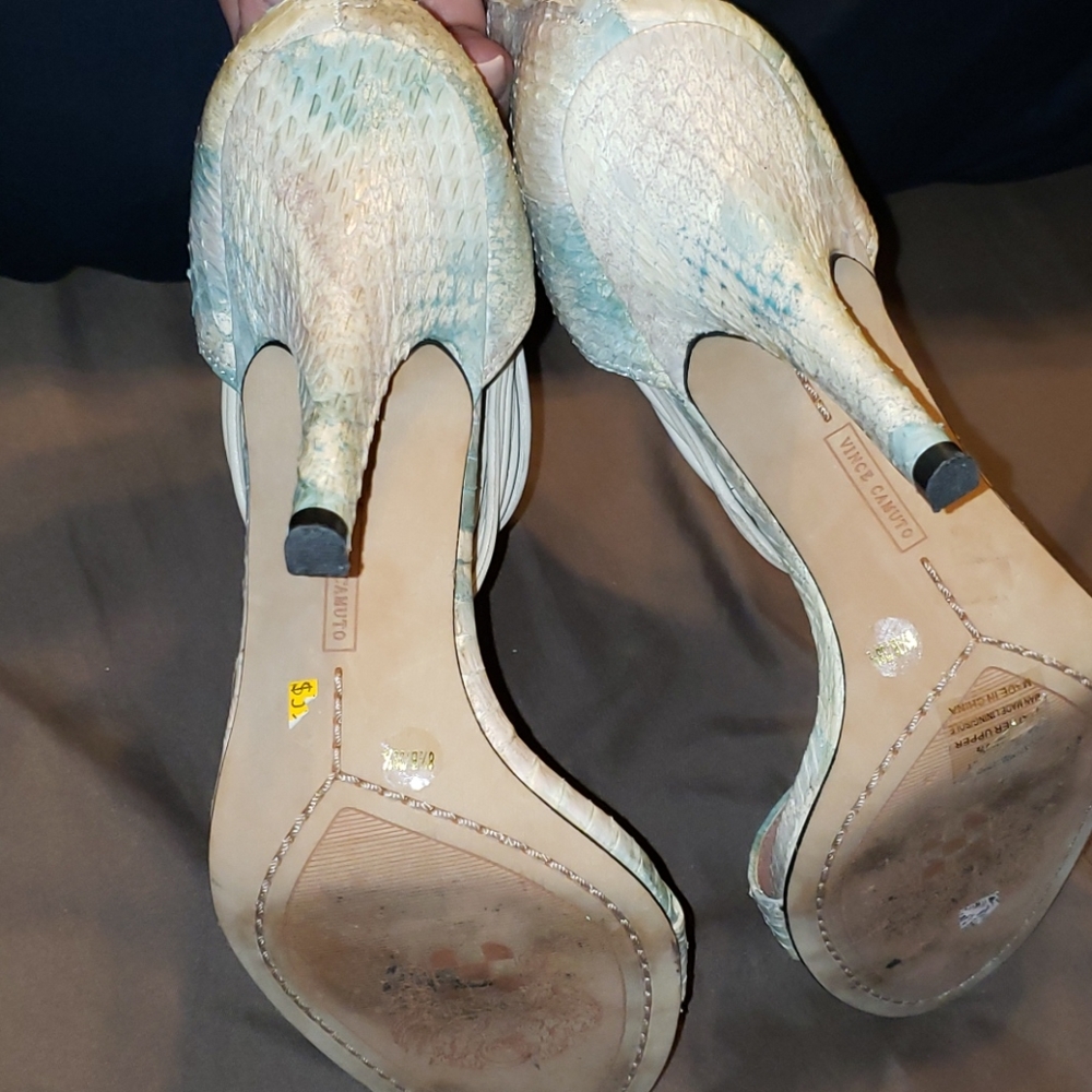 Vincent Camuto snake sandles - Picture 6 of 8